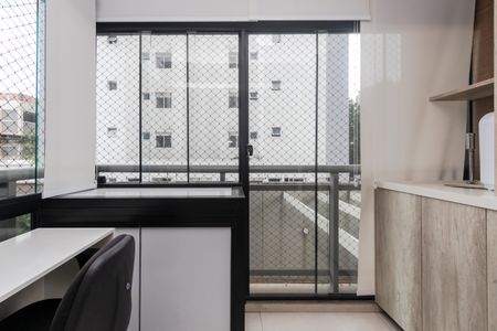 Apartamento para alugar com 36m², 1 quarto e 1 vaga Apartamento para alugar com 36m², 1 quarto e 1 vagaVaranda