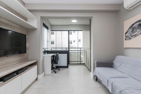 Sala de apartamento para alugar com 1 quarto, 36m² em Cidade Monções, São Paulo