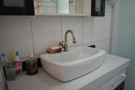 Apartamento para alugar com 57m², 2 quartos e sem vagaBanheiro