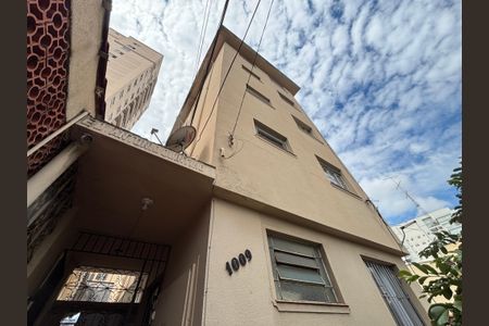 Apartamento para alugar com 57m², 2 quartos e sem vagaFachada