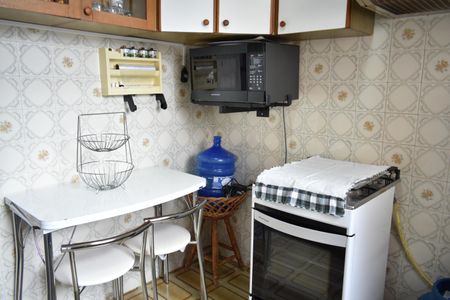 Apartamento para alugar com 57m², 2 quartos e sem vagaCozinha