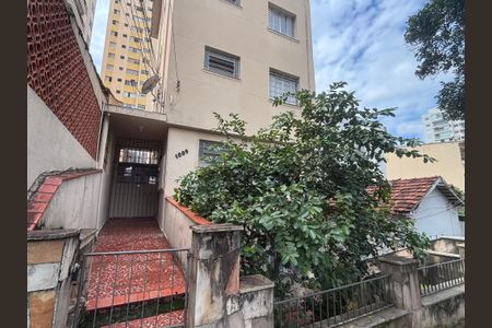 Apartamento para alugar com 57m², 2 quartos e sem vagaFachada