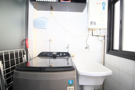 Apartamento à venda com 60m², 2 quartos e 1 vagaÁrea de Serviço
