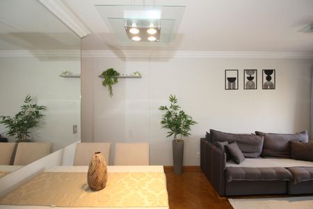 Apartamento à venda com 60m², 2 quartos e 1 vagaSala