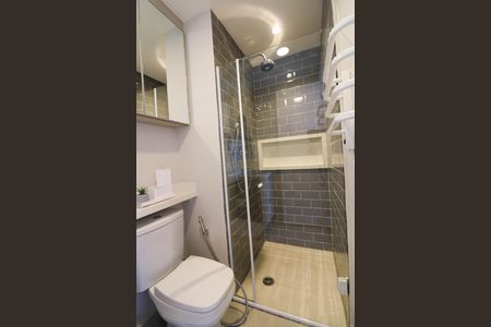 Apartamento à venda com 39m², 1 quarto e 1 vaga Apartamento à venda com 39m², 1 quarto e 1 vagaBanheiro da Suíte