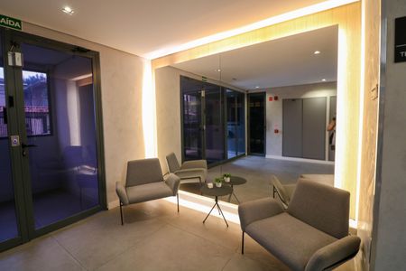 Apartamento à venda com 39m², 1 quarto e 1 vaga Apartamento à venda com 39m², 1 quarto e 1 vagaÁrea comum - Hall social