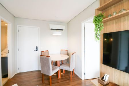 Apartamento à venda com 39m², 1 quarto e 1 vaga Apartamento à venda com 39m², 1 quarto e 1 vagaSala