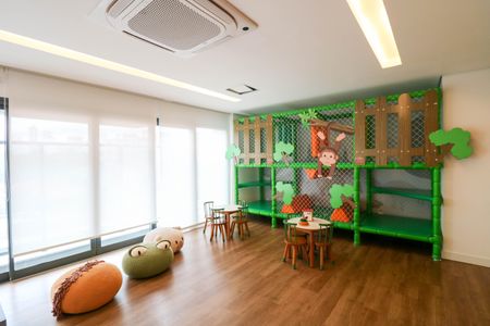 Apartamento à venda com 39m², 1 quarto e 1 vaga Apartamento à venda com 39m², 1 quarto e 1 vagaÁrea comum - Brinquedoteca