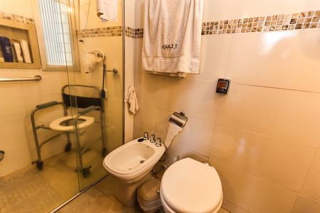 Apartamento para alugar com 78m², 3 quartos e 2 vagasBanheiro da Suíte