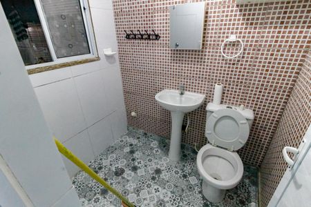 Casa para alugar com 25m², 1 quarto e sem vaga Casa para alugar com 25m², 1 quarto e sem vagaBanheiro