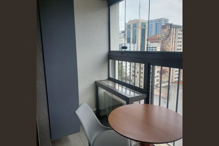 Studio para alugar com 25m², 1 quarto e sem vaga Studio para alugar com 25m², 1 quarto e sem vagaSacada