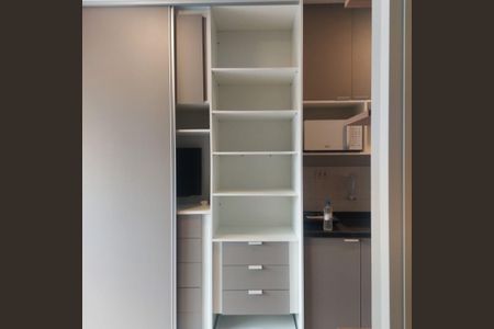 Studio para alugar com 25m², 1 quarto e sem vaga Studio para alugar com 25m², 1 quarto e sem vagaCozinha