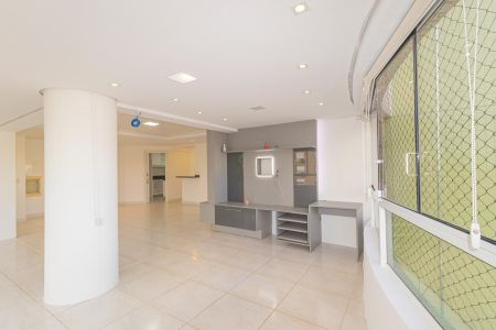 Sala de apartamento para alugar com 3 quartos, 146m² em Centro, Canoas