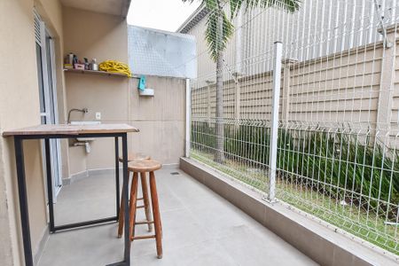 Apartamento para alugar com 37m², 1 quarto e sem vaga Apartamento para alugar com 37m², 1 quarto e sem vagaVaranda
