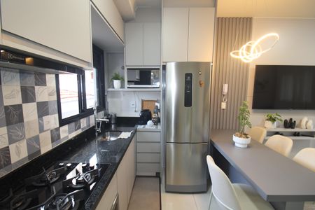 Apartamento à venda com 37m², 2 quartos e sem vagaSala / Cozinha