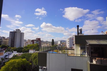 Apartamento para alugar com 106m², 2 quartos e 2 vagas Apartamento para alugar com 106m², 2 quartos e 2 vagasSala _Vista