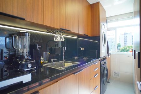 Apartamento para alugar com 106m², 2 quartos e 2 vagas Apartamento para alugar com 106m², 2 quartos e 2 vagasCozinha