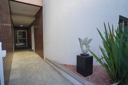 Apartamento para alugar com 106m², 2 quartos e 2 vagas Apartamento para alugar com 106m², 2 quartos e 2 vagasFachada