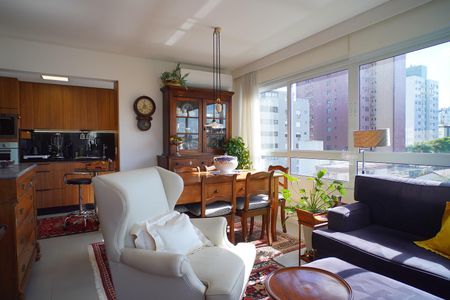 Apartamento para alugar com 106m², 2 quartos e 2 vagas Apartamento para alugar com 106m², 2 quartos e 2 vagasSala