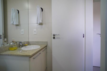 Apartamento para alugar com 106m², 2 quartos e 2 vagas Apartamento para alugar com 106m², 2 quartos e 2 vagasBanheiro suíte