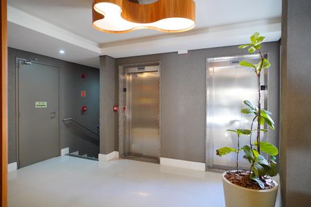 Apartamento para alugar com 106m², 2 quartos e 2 vagas Apartamento para alugar com 106m², 2 quartos e 2 vagasHall de entrada