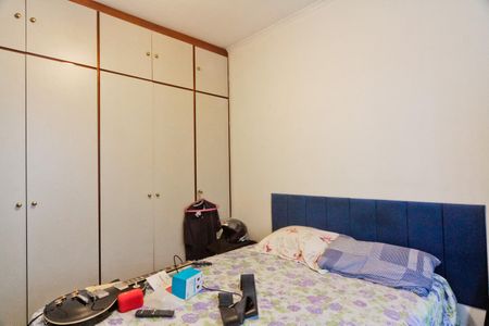 Casa à venda com 180m², 3 quartos e 6 vagasQuarto 2