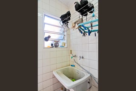 Casa à venda com 180m², 3 quartos e 6 vagasÁrea de Serviço