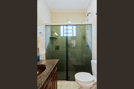 Casa à venda com 180m², 3 quartos e 6 vagasBanheiro