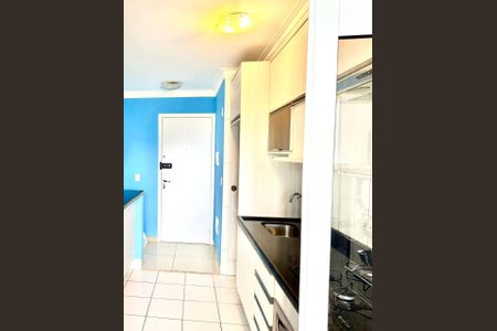 Foto 05 de apartamento à venda com 2 quartos, 55m² em Cambuci, São Paulo