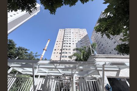Apartamento para alugar com 43m², 2 quartos e sem vagaFachada
