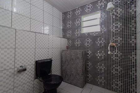 Casa para alugar com 130m², 2 quartos e 1 vaga Casa para alugar com 130m², 2 quartos e 1 vagaBanheiro 1