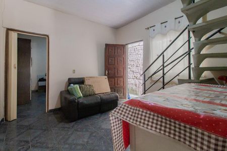 Casa para alugar com 130m², 2 quartos e 1 vaga Casa para alugar com 130m², 2 quartos e 1 vagaSala 2