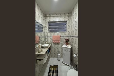 Casa à venda com 175m², 3 quartos e 2 vagasÁrea de Serviço - Banheiro