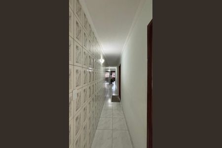 Casa à venda com 175m², 3 quartos e 2 vagasCorredor