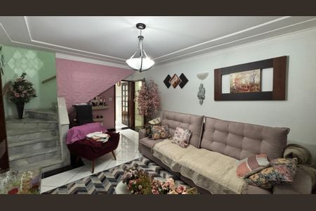 Casa à venda com 175m², 3 quartos e 2 vagasSala