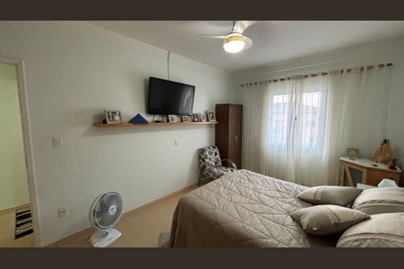 Casa à venda com 175m², 3 quartos e 2 vagasQuarto 1