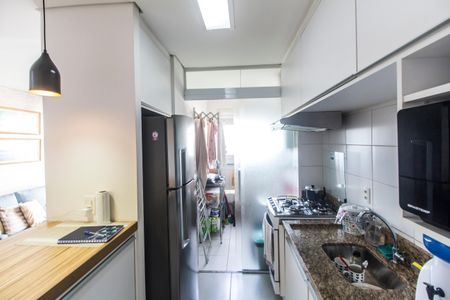 Apartamento à venda com 55m², 2 quartos e 1 vagaCozinha