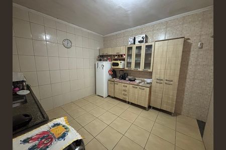 Casa para alugar com 125m², 4 quartos e 2 vagas Casa para alugar com 125m², 4 quartos e 2 vagasCozinha