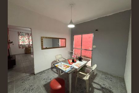 Casa para alugar com 125m², 4 quartos e 2 vagas Casa para alugar com 125m², 4 quartos e 2 vagasSala de Jantar