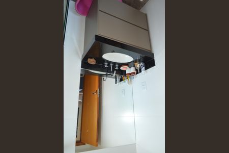 Casa de condomínio para alugar com 300m², 3 quartos e 4 vagasBanheiro da Suíte 1