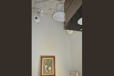 Casa de condomínio para alugar com 300m², 3 quartos e 4 vagasLavabo