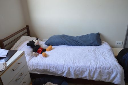 Casa de condomínio para alugar com 300m², 3 quartos e 4 vagasQuarto 3