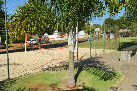 Casa de condomínio para alugar com 300m², 3 quartos e 4 vagasQuadra Esportiva