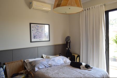 Casa de condomínio para alugar com 300m², 3 quartos e 4 vagasSuíte 2