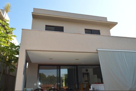 Casa de condomínio para alugar com 300m², 3 quartos e 4 vagasÁrea gourmet