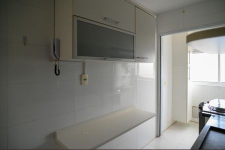 Apartamento para alugar com 62m², 2 quartos e sem vaga Apartamento para alugar com 62m², 2 quartos e sem vagaCozinha