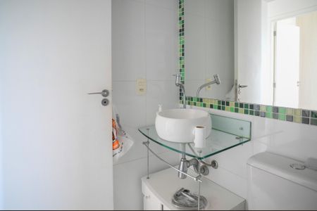 Apartamento para alugar com 62m², 2 quartos e sem vaga Apartamento para alugar com 62m², 2 quartos e sem vagaBanheiro Social