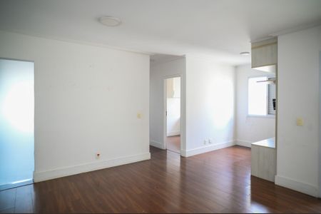 Sala de apartamento para alugar com 2 quartos, 62m² em Vila Agua Funda, São Paulo