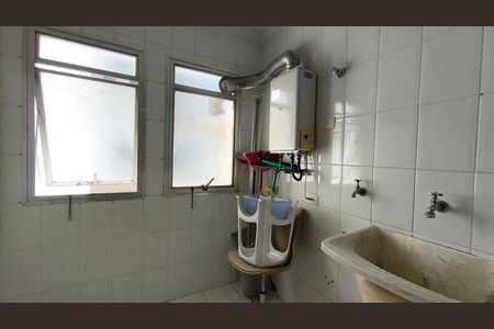 Apartamento para alugar com 139m², 2 quartos e 1 vagaÁrea de Serviço