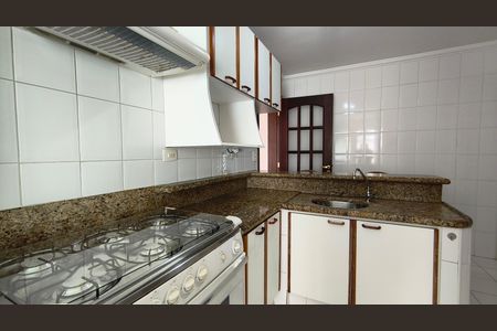 Apartamento para alugar com 139m², 2 quartos e 1 vagaCozinha